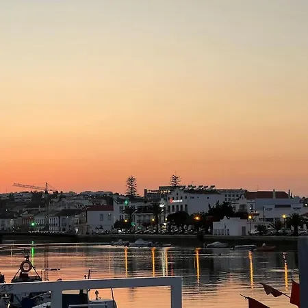 Central Tavira Townhouse Close To Riverside: 2Br Buitenkant foto