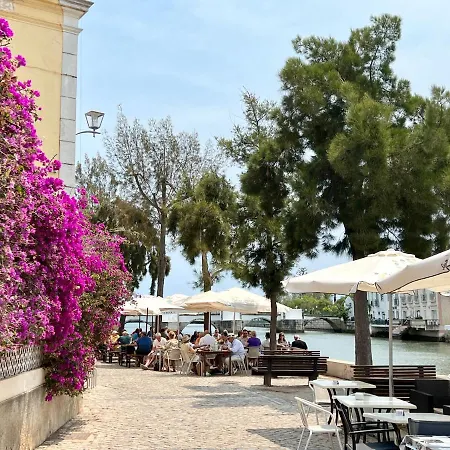 Central Tavira Townhouse Close To Riverside: 2Br Buitenkant foto